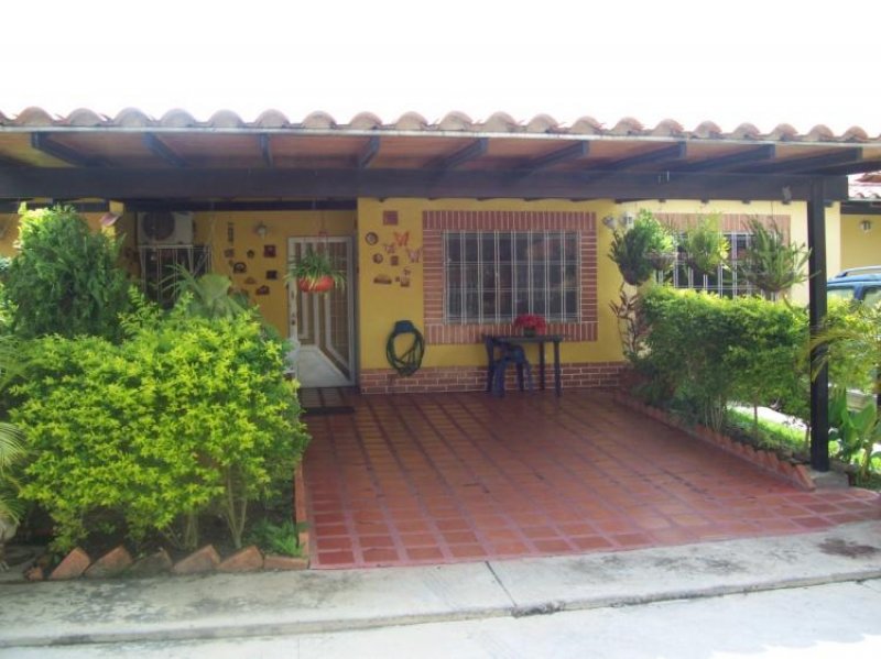 Foto Casa en Venta en Urb. valle de Oro, San Diego, Carabobo - BsF 940.000 - CAV29596 - BienesOnLine