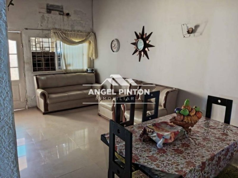 CASA VENTA ALTOS DE SOL AMADO. MARACAIBO API 6939 JANETTE PEREZ