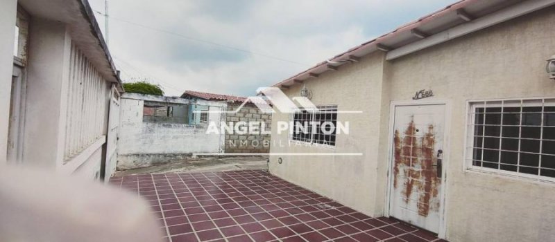 Foto Casa en Venta en Altos del Sol Amado, Maracaibo, Zulia - U$D 7.500 - CAV233110 - BienesOnLine