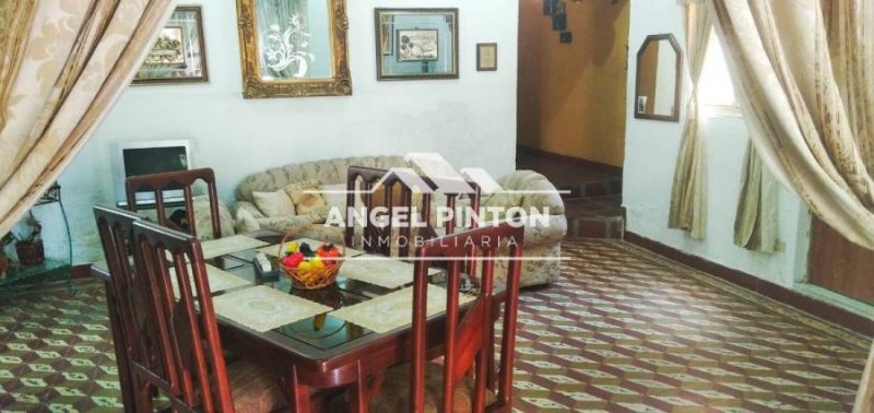 Foto Casa en Venta en CENTRO, Maracaibo, Zulia - U$D 19.000 - CAV240316 - BienesOnLine