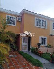 Casa en Venta en  Guatire, Miranda