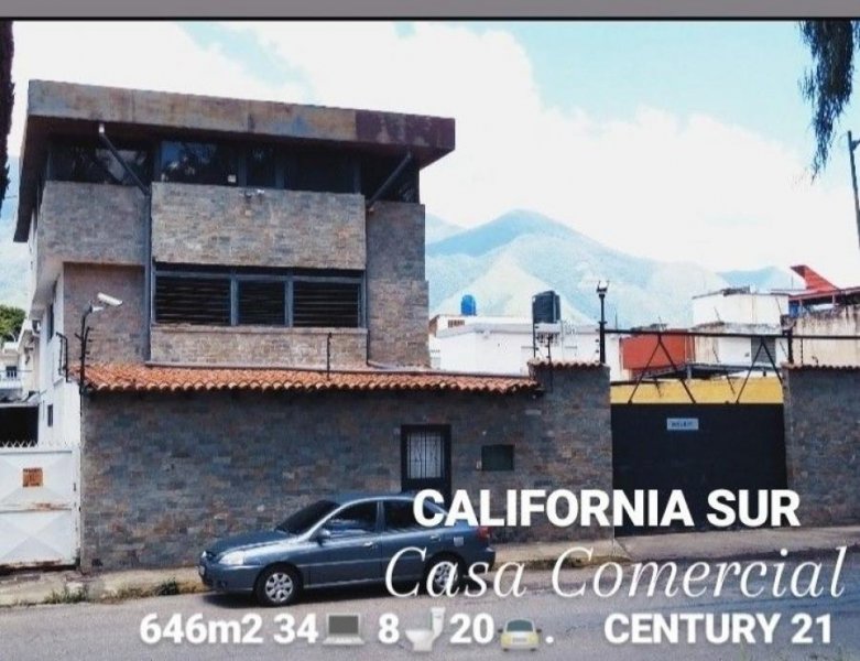 Foto Casa en Venta en La California Sur, La California Sur, Distrito Federal - U$D 280.000 - CAV196540 - BienesOnLine