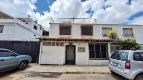 Casa en Venta en california sur Sucre, Miranda