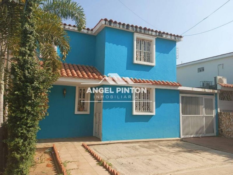 Foto Casa en Venta en Club Hipico, Maracaibo, Zulia - U$D 21.000 - CAV218751 - BienesOnLine