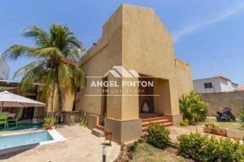 Foto Casa en Venta en Norte, Maracaibo, Zulia - U$D 70.000 - CAV236071 - BienesOnLine