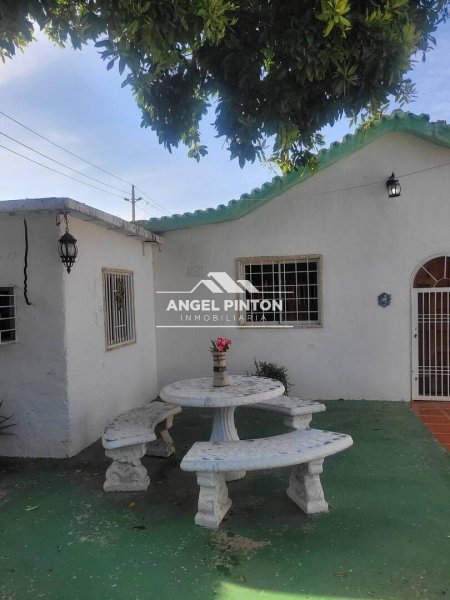 Foto Casa en Venta en Maracaibo, Zulia - U$D 13.000 - CAV243466 - BienesOnLine