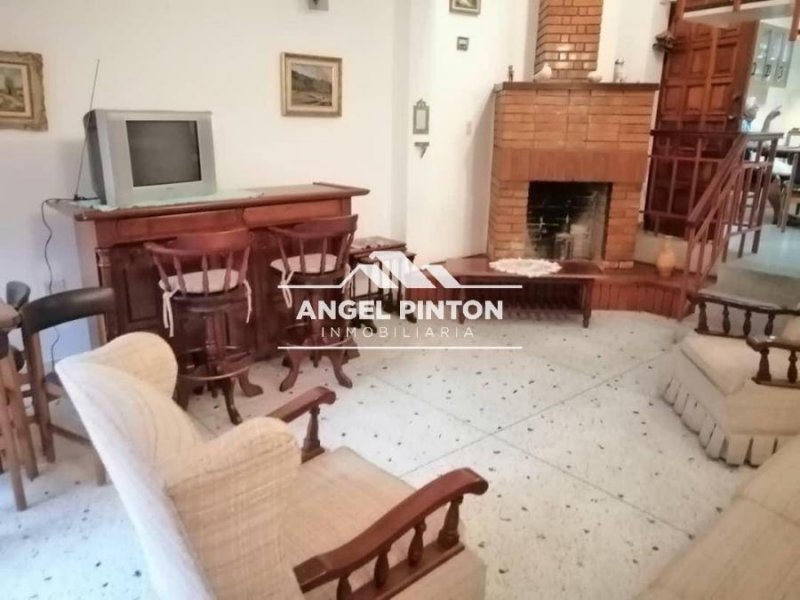 Casa en Venta en  Trujillo, Trujillo