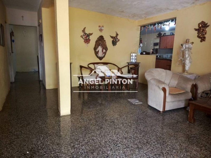 CASA VENTA LA ROTARIA MARACAIBO API 6937