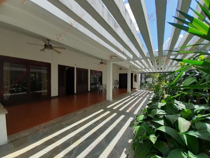 Foto Casa en Venta en La viña, Valencia, Carabobo - U$D 175.000 - CAV144368 - BienesOnLine