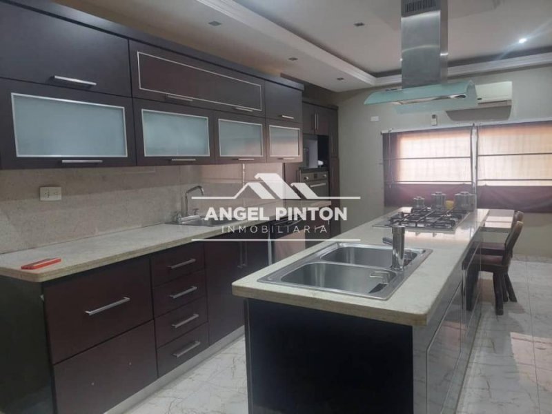 Foto Casa en Venta en Maracaibo, Zulia - U$D 31.500 - CAV222153 - BienesOnLine