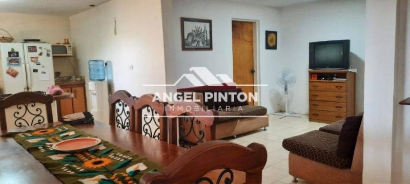 Foto Casa en Venta en Las Lomas de San Fernando, Maracaibo, Zulia - U$D 20.000 - CAV232894 - BienesOnLine