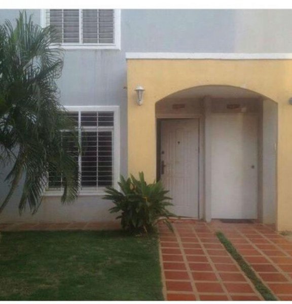 Foto Casa en Venta en Maracaibo, Zulia - BsF 16.500.000 - CAV90512 - BienesOnLine