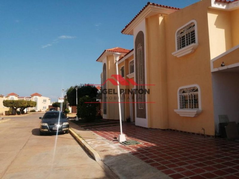 Foto Casa en Venta en Maracaibo, Zulia - U$D 40.000 - CAV203241 - BienesOnLine