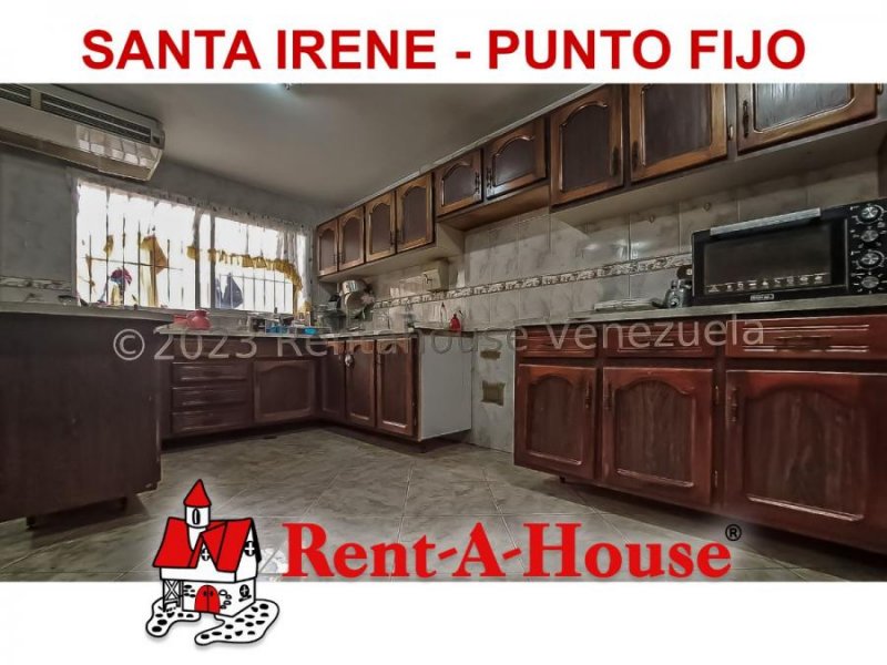 Foto Casa en Venta en Santa Irene, Punto Fijo, Falcón - U$D 80.000 - CAV190213 - BienesOnLine