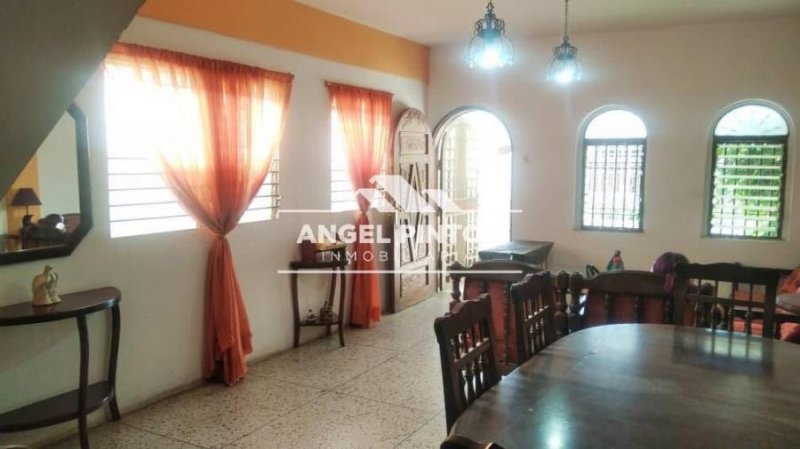 Foto Casa en Venta en Este, Maracaibo, Zulia - U$D 20.000 - CAV237441 - BienesOnLine