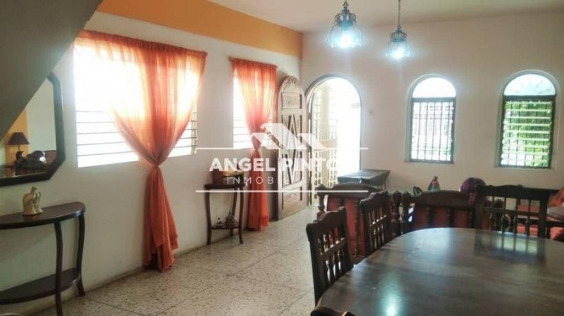 Foto Casa en Venta en Maracaibo, Zulia - U$D 20.000 - CAV237512 - BienesOnLine