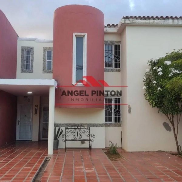 Foto Casa en Venta en Maracaibo, Zulia - U$D 20.000 - CAV189339 - BienesOnLine