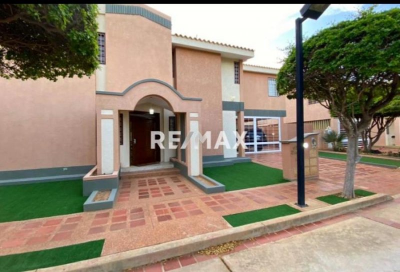 Foto Casa en Venta en Maracaibo, Maracaibo, Zulia - U$D 180.000 - CAV189670 - BienesOnLine