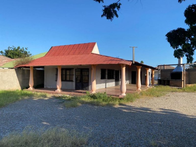 Casa y Local en  Alquiler, Maraven, Punto Fijo