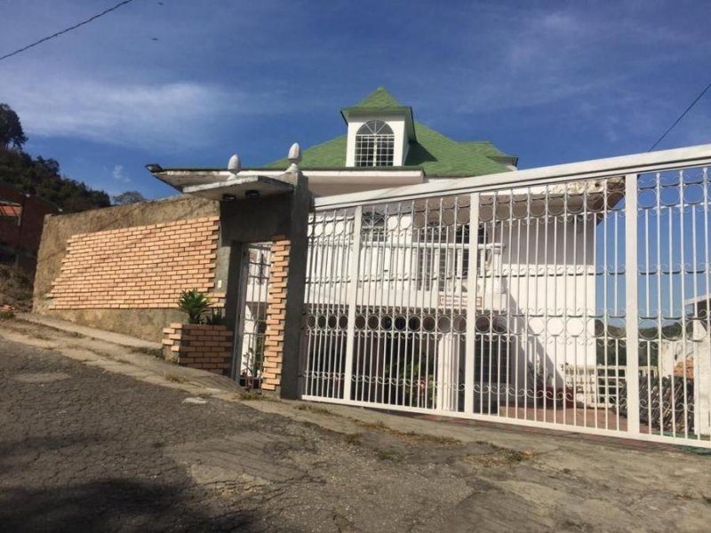 Foto Quinta en Venta en El Hatillo, El Hatillo, Miranda - U$D 115.000 - QUV152534 - BienesOnLine