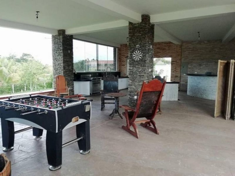 Foto Casa en Venta en Safari Country Club, Valencia, Carabobo - U$D 200.000 - CAV140722 - BienesOnLine