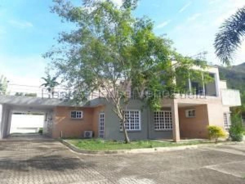 Foto Casa en Venta en las morochas II san diego carabobo, San Diego, Carabobo - U$D 650.000 - CAV144319 - BienesOnLine