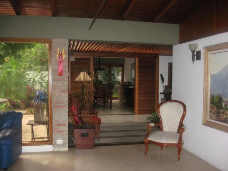 CAURIMARE, CASA EN VENTA.