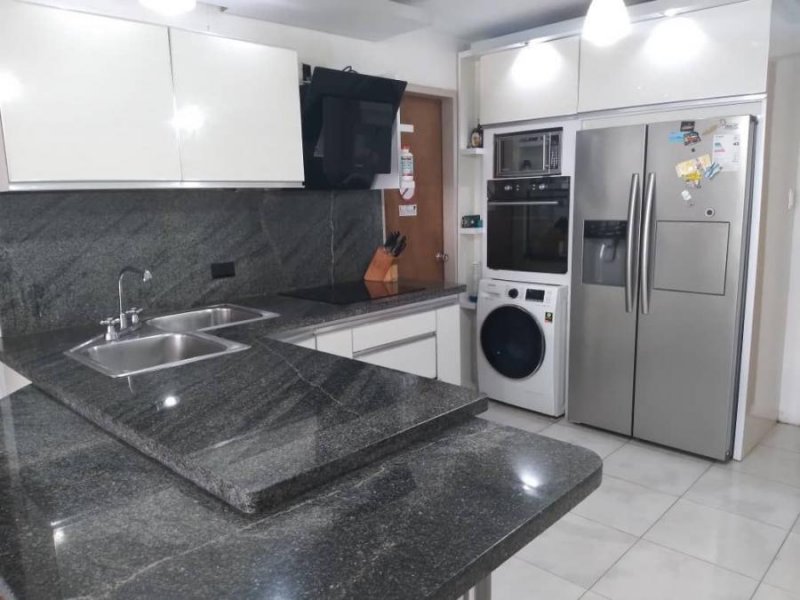 Foto Apartamento en Venta en DIEGO BAUTISTA URBANEJA, Lechería, Anzoátegui - U$D 40.000 - APV176517 - BienesOnLine