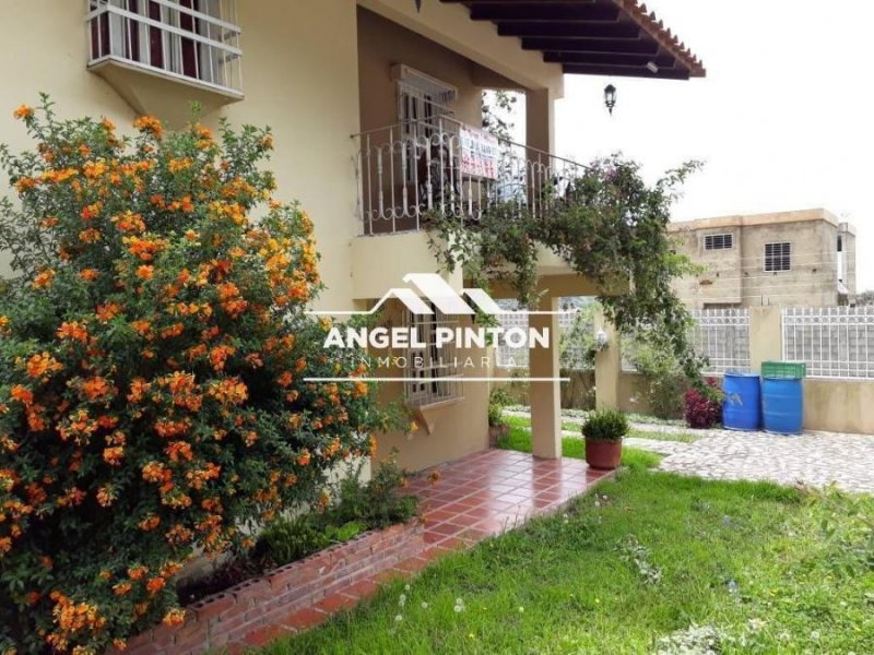 Foto Casa en Venta en Trujillo, Trujillo - U$D 45.000 - CAV240738 - BienesOnLine