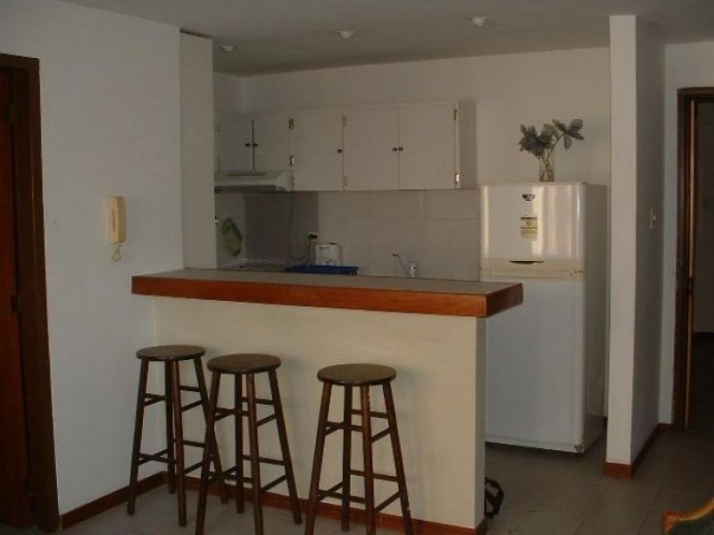 Foto Apartamento en Alquiler en Cecilio Acosta, Maracaibo, Zulia - BsF 6.000 - APA43748 - BienesOnLine