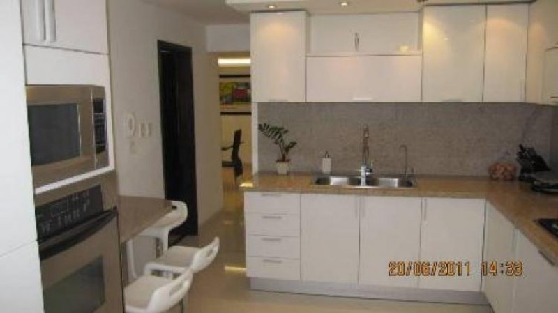 Foto Apartamento en Venta en colinas de la tahona, Caracas, Distrito Federal - BsF 2.200.000 - APV24624 - BienesOnLine