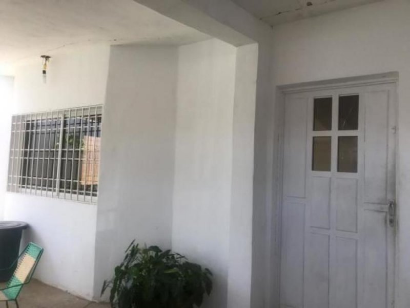 Foto Casa en Venta en Punto Fijo, Punto Fijo, Falcón - BsF 28.000 - CAV119499 - BienesOnLine