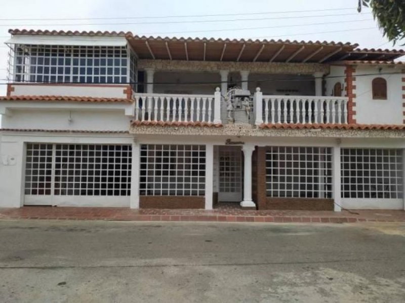 Foto Casa en Venta en Carirubana, Punto Fijo, Falcón - BsF 274.920.000 - CAV117105 - BienesOnLine