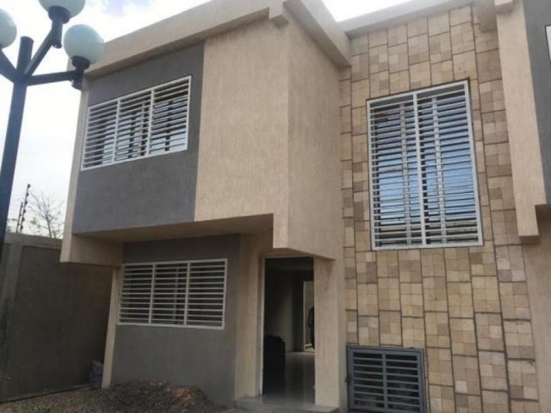 Foto Casa en Venta en Punto Fijo, Punto Fijo, Falcón - BsF 27.000 - CAV118200 - BienesOnLine