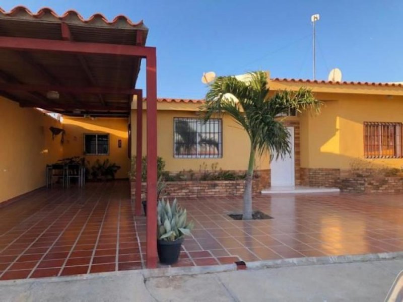 Foto Casa en Venta en Punto Fijo, Punto Fijo, Falcón - BsF 37.000 - CAV118205 - BienesOnLine