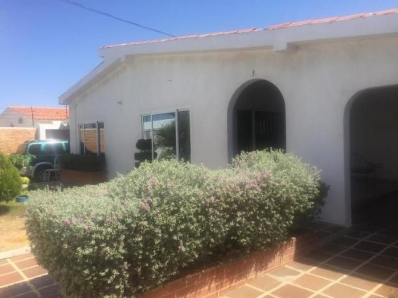 Foto Casa en Venta en Carirubana, Punto Fijo, Falcón - BsF 464.738.000 - CAV115654 - BienesOnLine