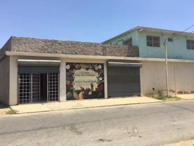 Foto Casa en Venta en Los Taques, Santa Cruz de Los Taques, Falcón - BsF 45.468.000 - CAV115235 - BienesOnLine