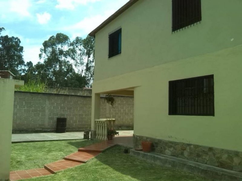 Quinta en Venta en Carrizal Colinas de Carrizal, Miranda