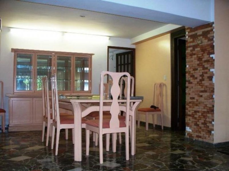 Foto Apartamento en Venta en Caracas, Distrito Federal - BsF 2.000.000 - APV36469 - BienesOnLine