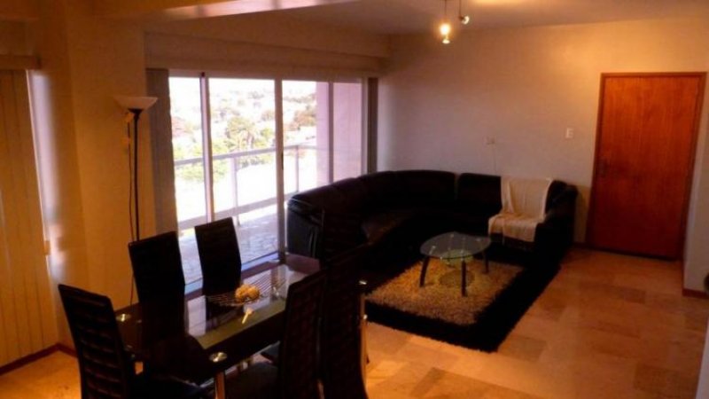 Foto Apartamento en Venta en Av. El Milagro, Maracaibo, Zulia - BsF 1.200.000 - APV41238 - BienesOnLine