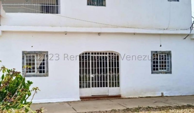 Foto Casa en Venta en urb monseñor iturriza, Coro, Falcón - U$D 15.500 - CAV195115 - BienesOnLine