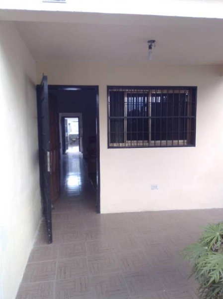 Casa en Venta en juaquin crepo Maracay, Aragua