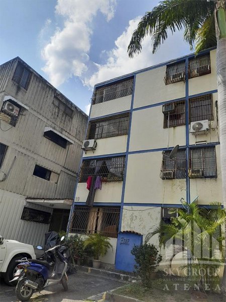 Foto Apartamento en Venta en San Diego, MONTESERINO, Carabobo - U$D 15.500 - APV181586 - BienesOnLine