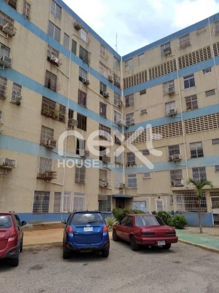 Foto Apartamento en Venta en Maracaibo, Zulia - U$D 8.000 - APV209798 - BienesOnLine