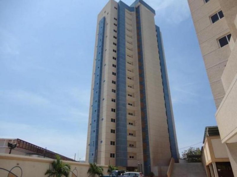 Foto Apartamento en Venta en El Milagro, Maracaibo, Zulia - BsF 3.500.000 - APV48298 - BienesOnLine