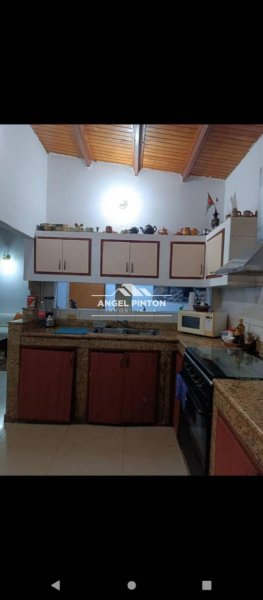 Foto Casa en Venta en Piedra del Sol, Maracaibo, Zulia - U$D 7.500 - CAV222486 - BienesOnLine