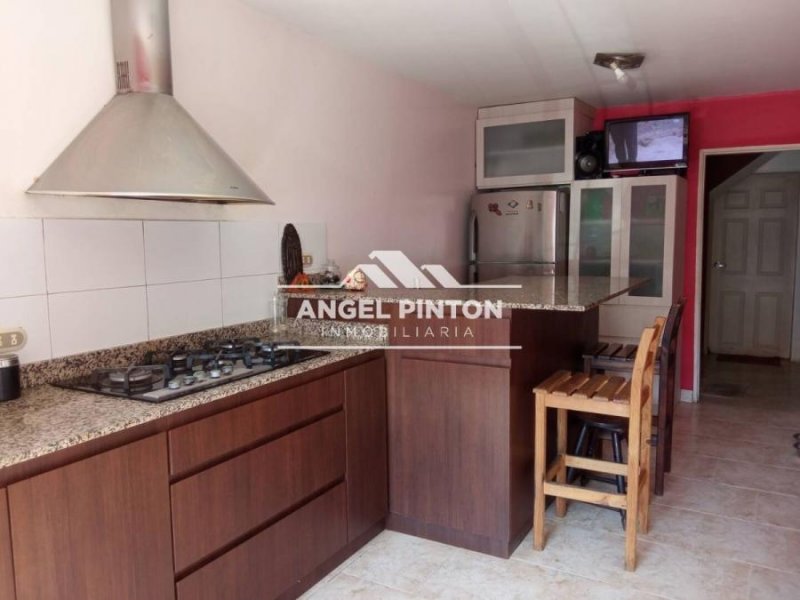 Foto Casa en Venta en No, Maracaibo, Zulia - U$D 40.000 - CAV232399 - BienesOnLine