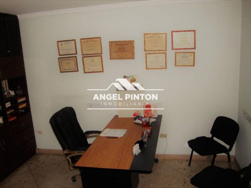 Foto Oficina en Venta en OESTE, Maracaibo, Zulia - U$D 14.600 - OFV241055 - BienesOnLine