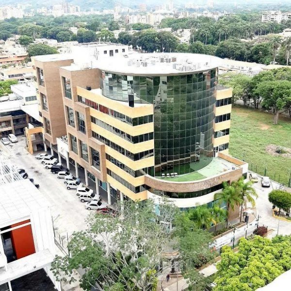 Foto Oficina en Alquiler en La Trigaleña, CC Trigaleña Plaza, Carabobo - BsF 300 - OFA192398 - BienesOnLine