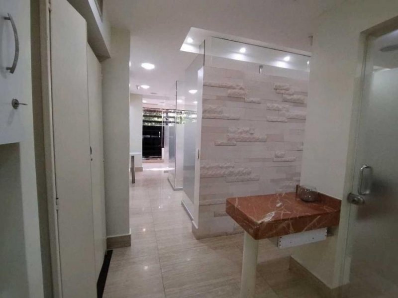 Foto Local en Venta en Valencia, Valencia, Carabobo - U$D 40.000 - LOV234363 - BienesOnLine